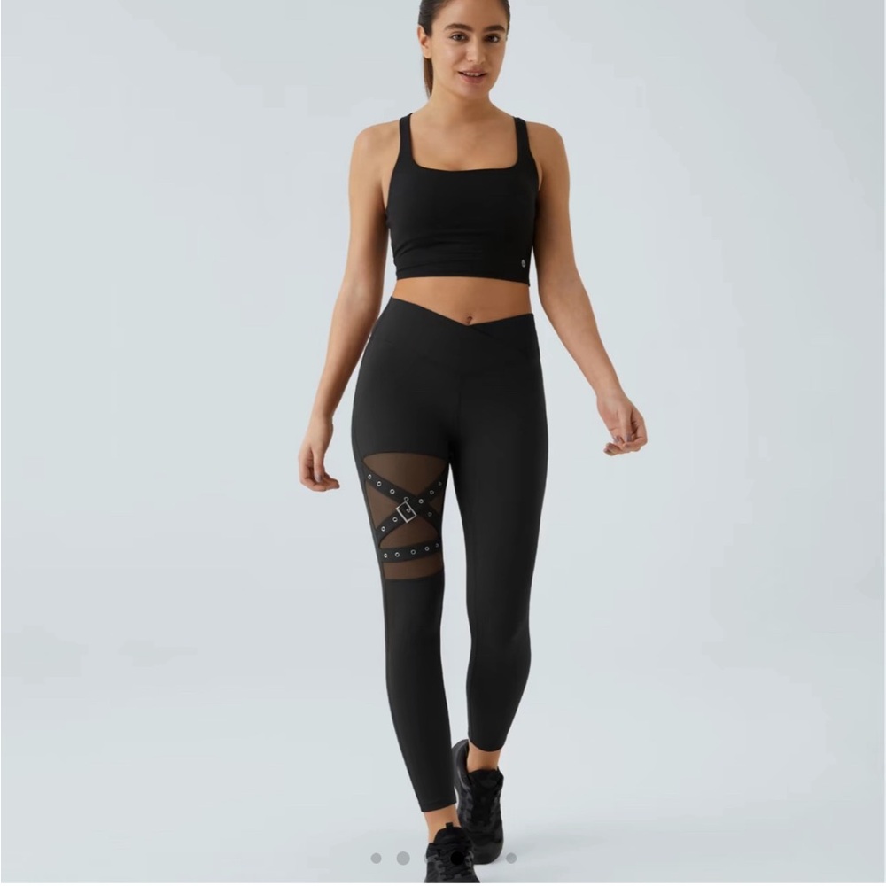 Halara Belt Style Legging